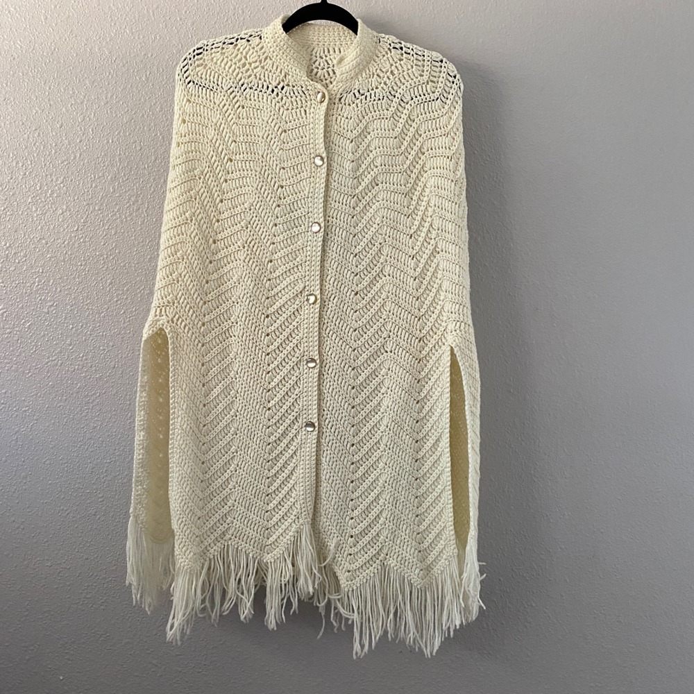 Handmade Cream Shawl One Size Cottagecore Knitted Fringe Cozy Autumn Fall Retro